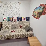Octopus Apartment